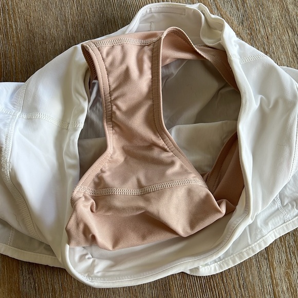 Lululemon speed shorts 6 white - Picture 5 of 5